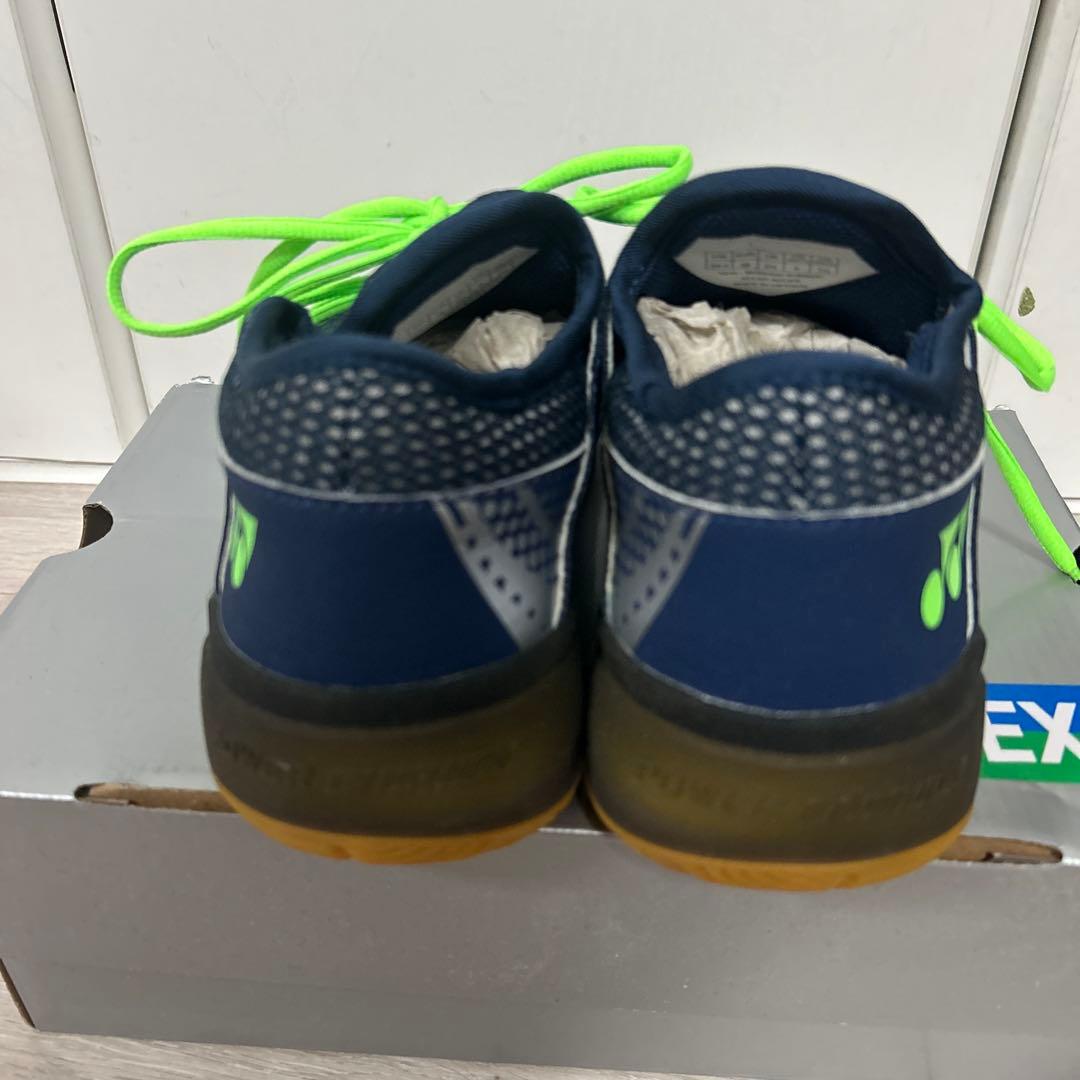 新品‼️幅広4E YONEX バドミントンシューズ パワークッション　24センチ