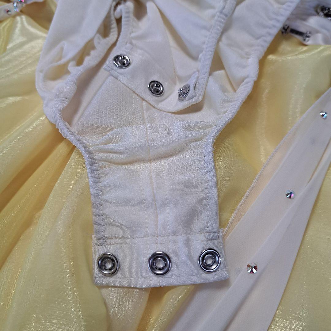 黄色いビーズ装飾スタンダードドレスフジタドレス