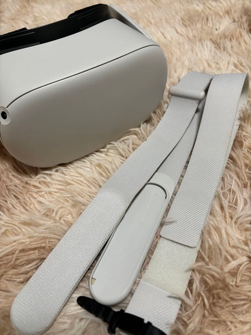  Quest 2（256GB）＋ ANKER 充電機能付きスタンドセット