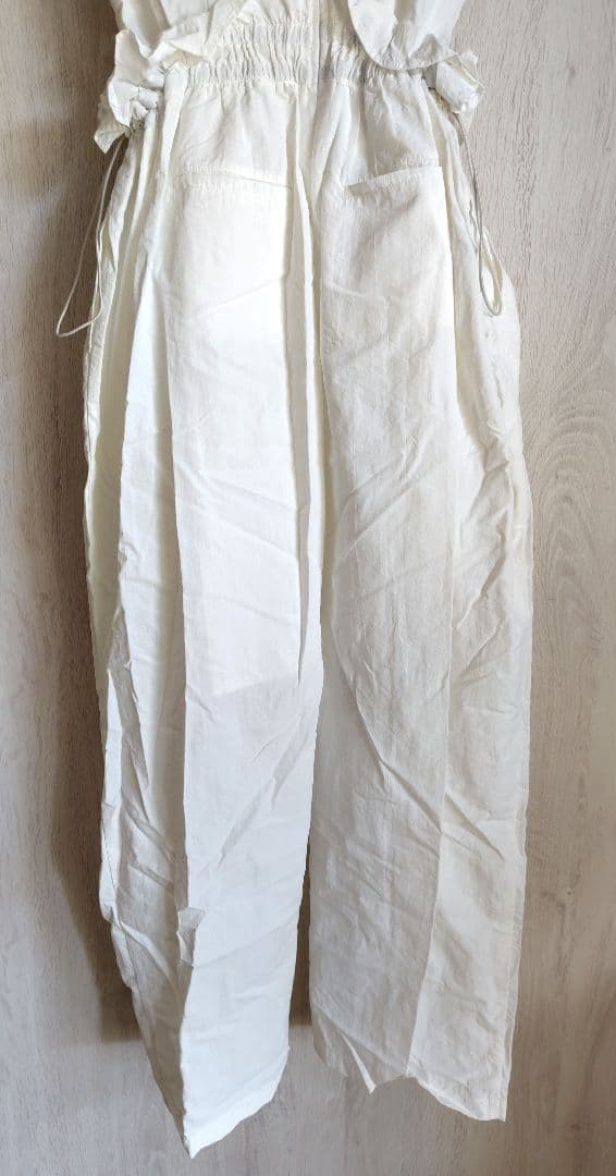 ◆Bibiy.◆ ビビィ フリル オールインワン パンツ　ワンピース