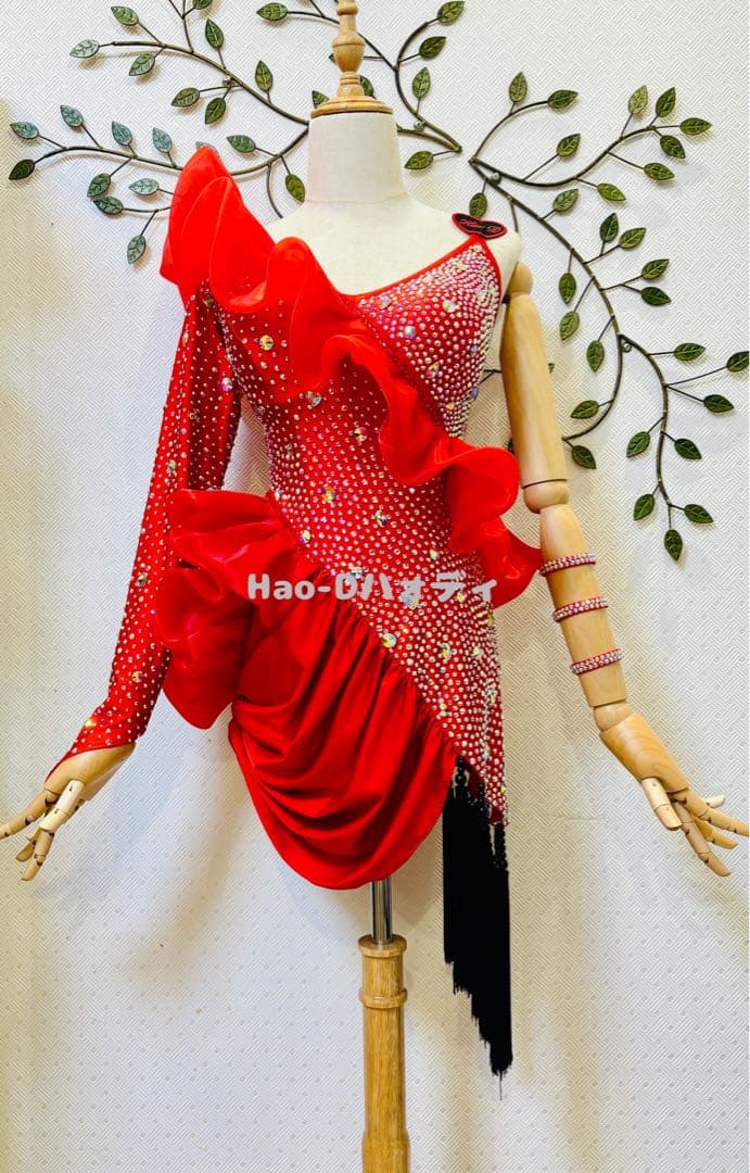 新品★ラテンドレス★フリル★赤黒フリンジ★社交ダンス★競技