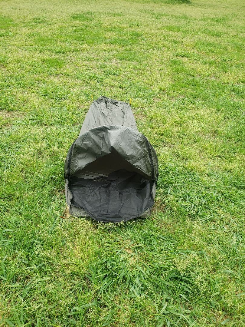 クオルツスリーピングバッグ型テント オリーブグリーン