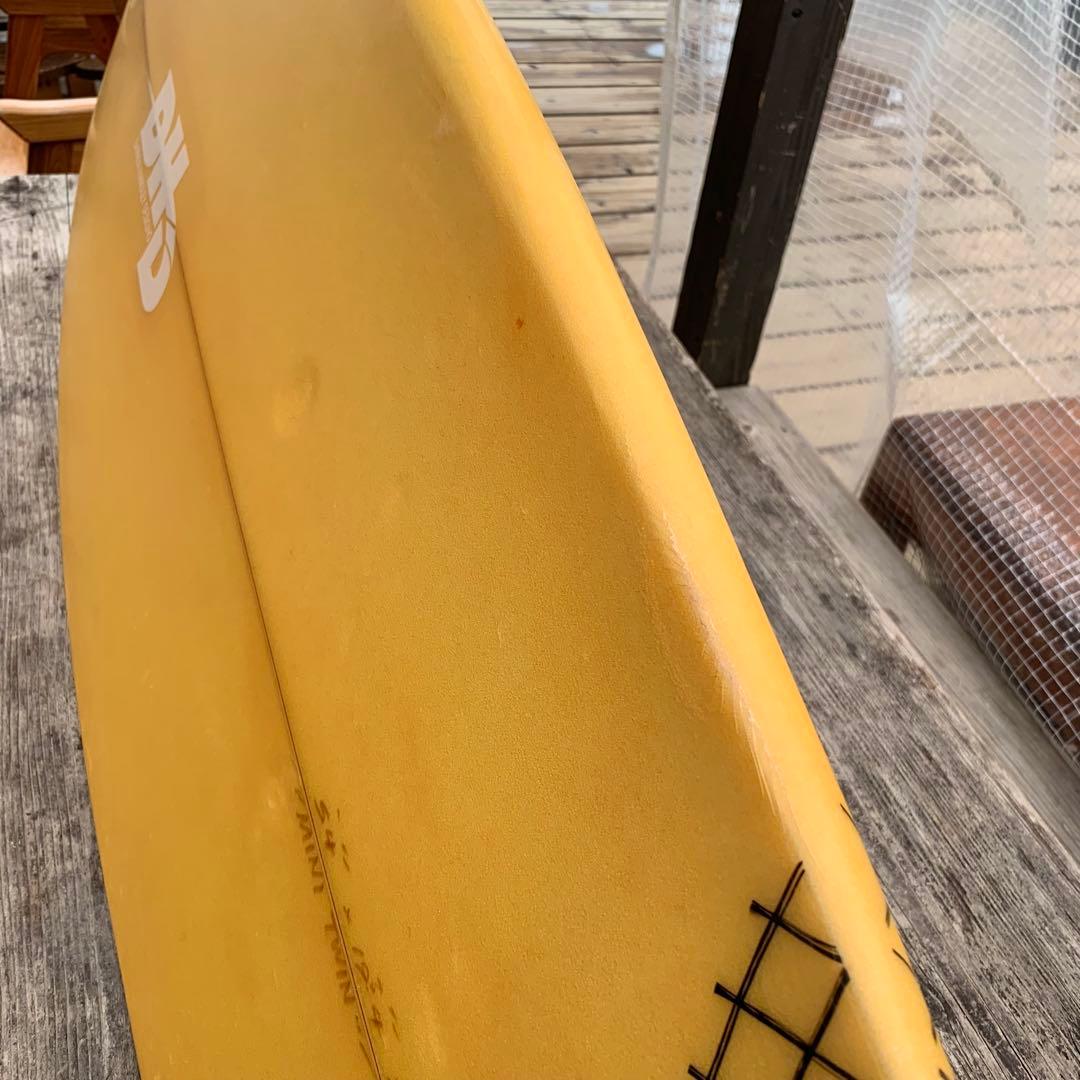 送料込みに変更　DHD 5'4 mini twin ミニツイン フィン付き