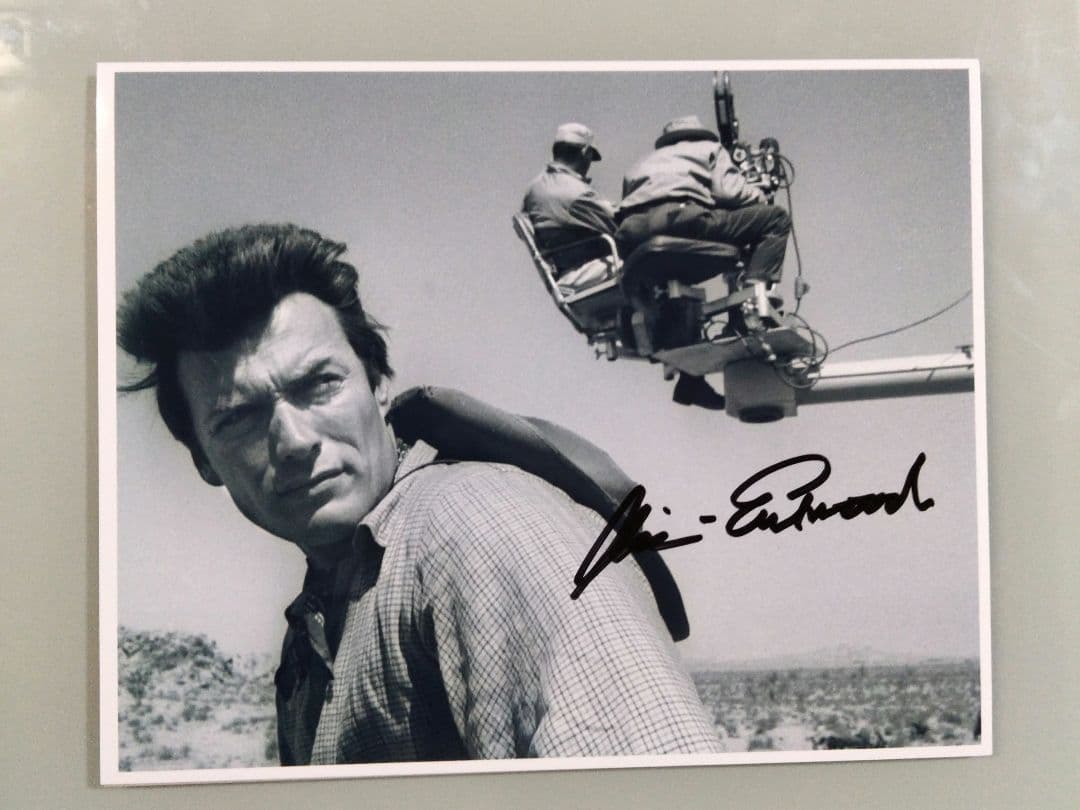 セール中…クリント・イーストウッド直筆サイン入り超 大型写真…夕陽のガンマン…