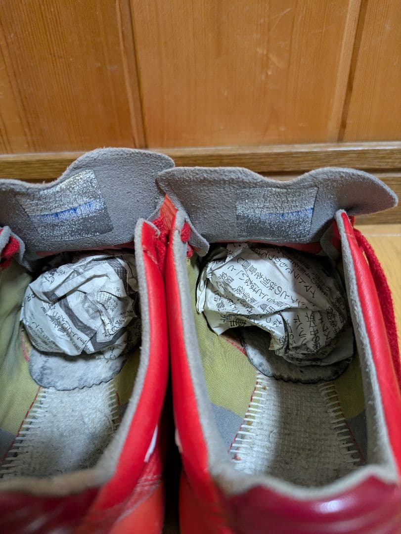 ナ*ト様 モレリアネオ2 JAPAN 24.5センチ パッションレッド