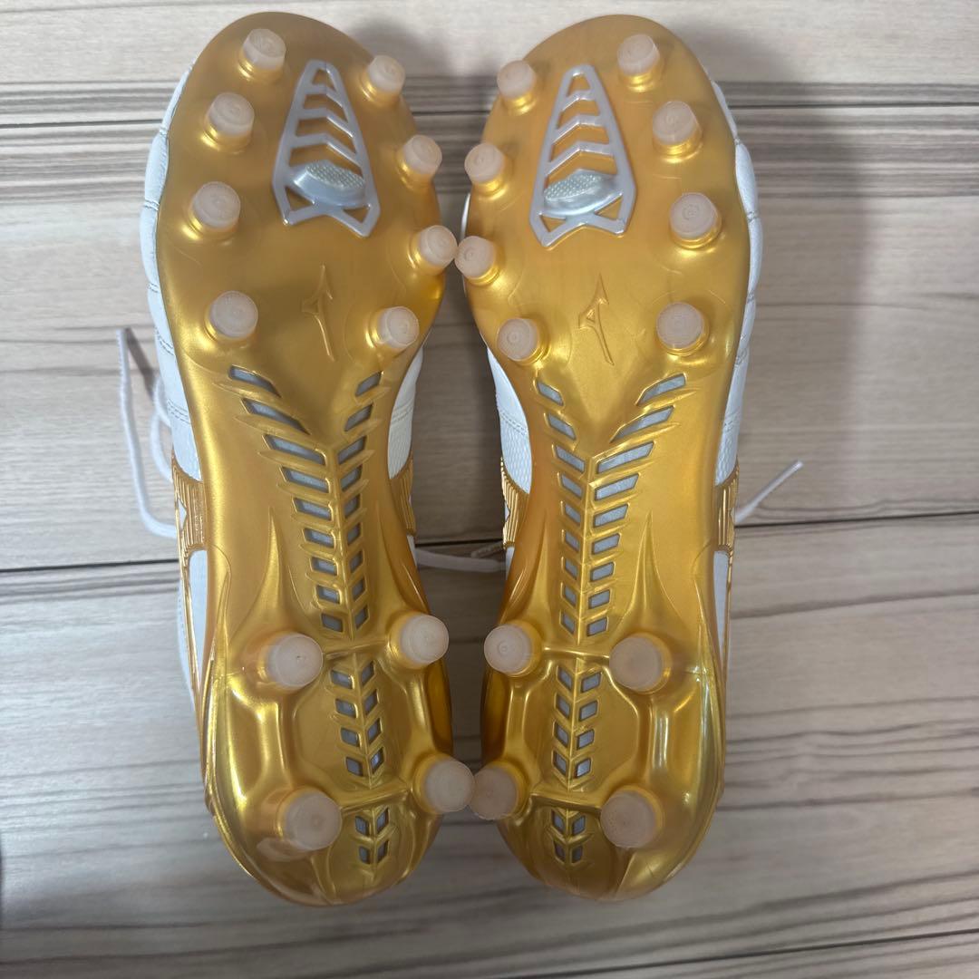 ミズノ モレリアネオ4β ホワイト×ゴールド 25.5㎝