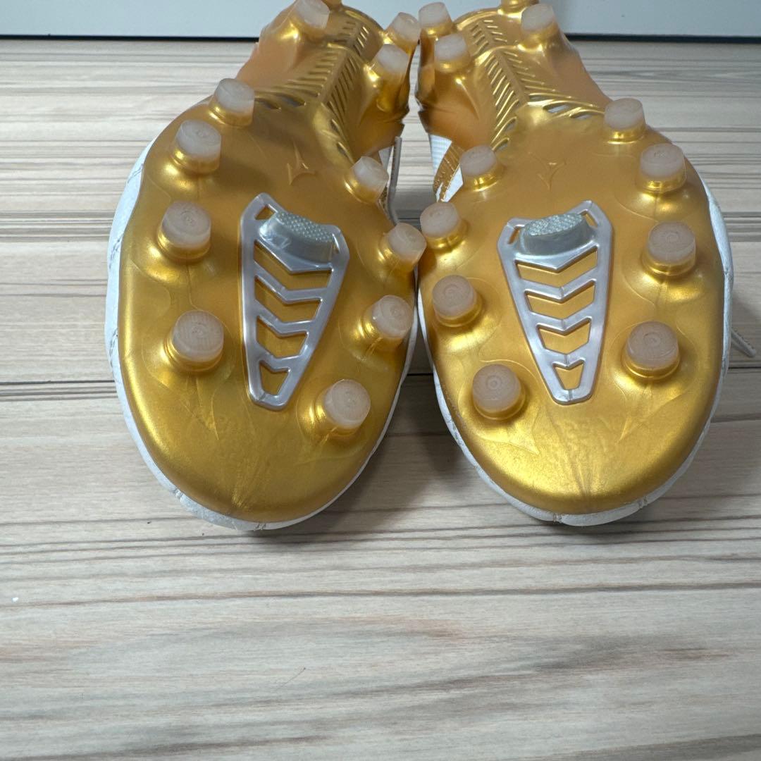 ミズノ モレリアネオ4β ホワイト×ゴールド 25.5㎝