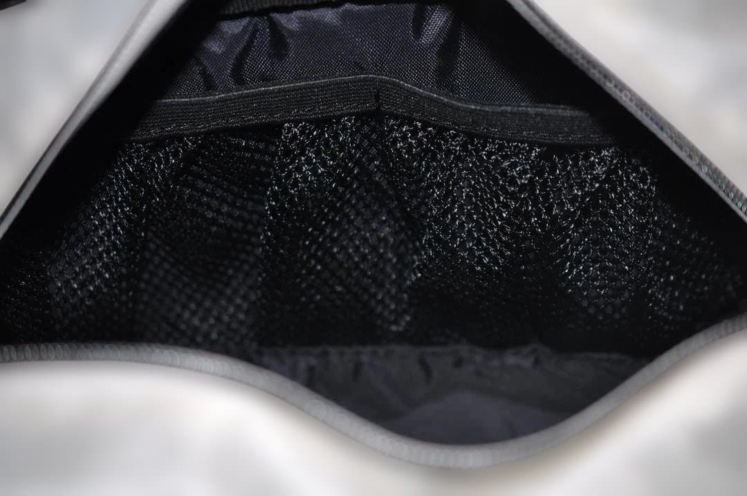 MARK&LONA カートバッグ クラッチポーチ型 YA0050