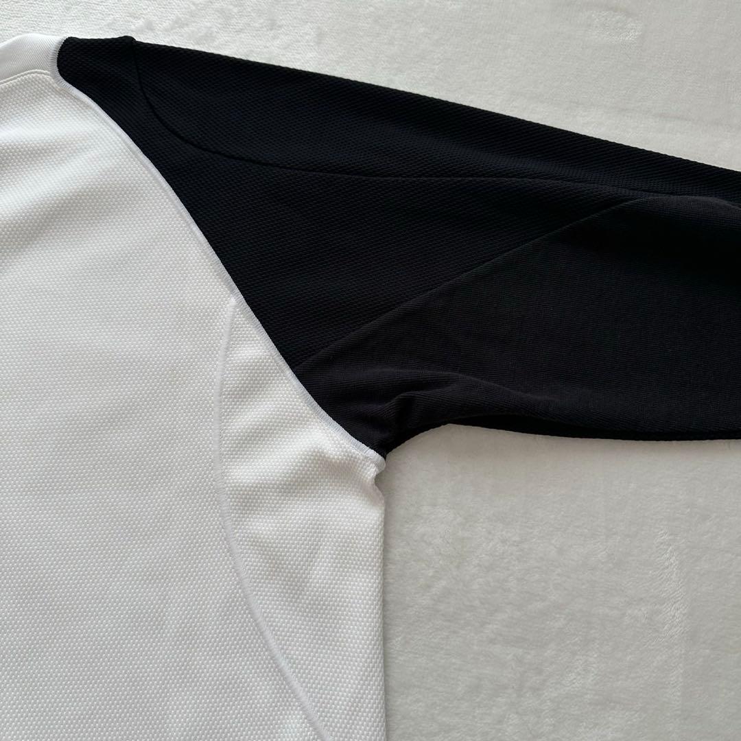 デサント　長袖バレーボール用ゲームシャツ（M）メッシュ　ロゴ　白黒系　スポーツ