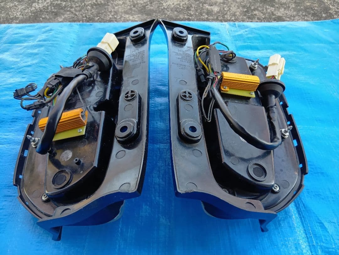 ま*ん様 ハスラー・MR31S・MR41S用、オールLEDテールランプ