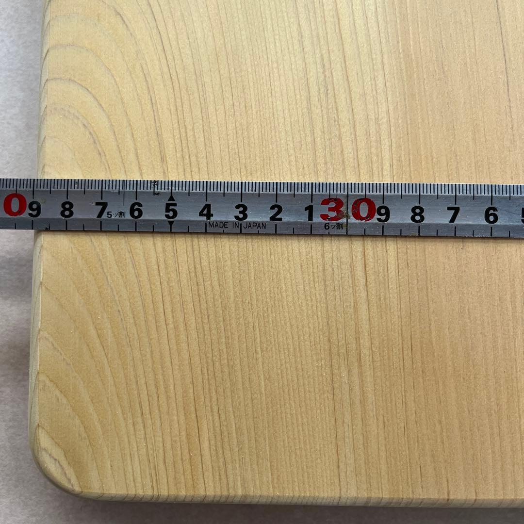 青森ひばまな板一枚板 追い柾目