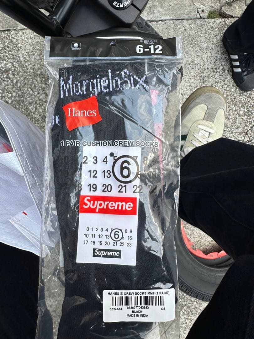 ウェア Supreme x  Maison Margiela Socks Black