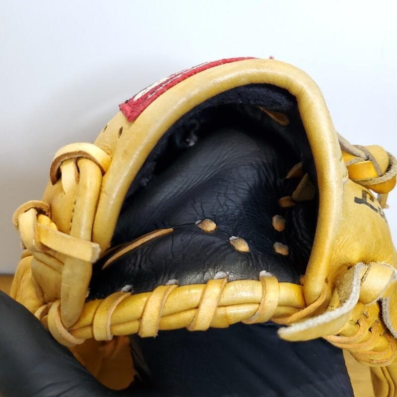 ローリングス キャプチュード Luider レギュラーランクモデル 軟式グローブ