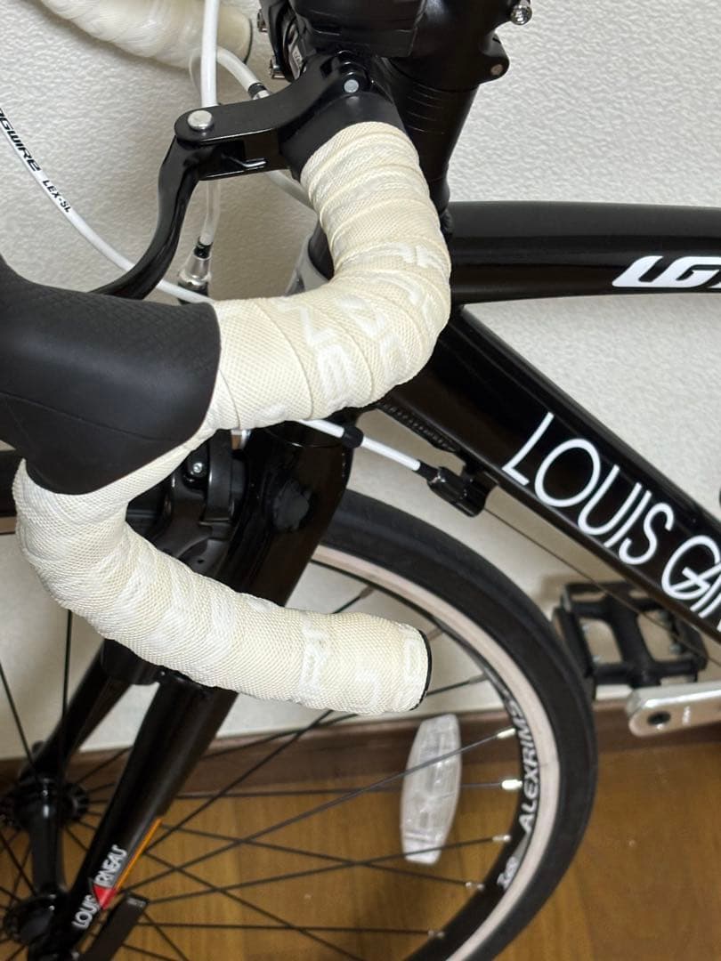 新品同様　LOUIS GARNEAU J24 Road ルイガノ　直接引取のみ