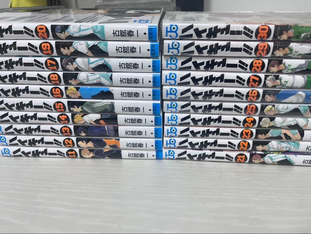 ハイキュー　1-32巻、33.5巻、34-45巻、排球本