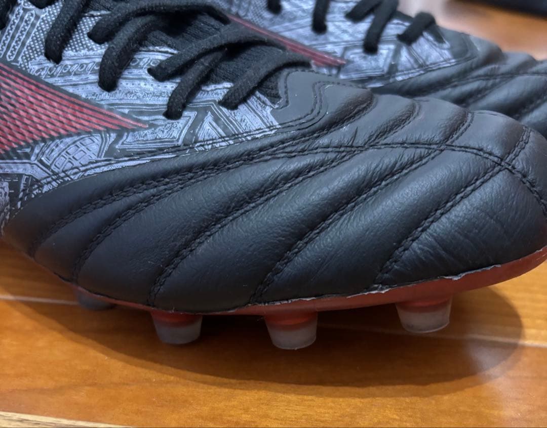 モレリアネオ3β エリート26.0cm 海外限定