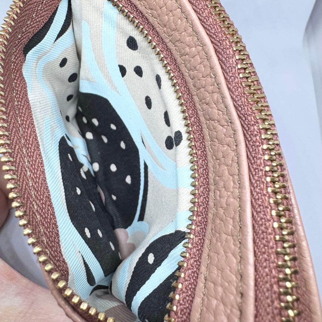 イアンヌ キーケース シャルル 色:フィグ