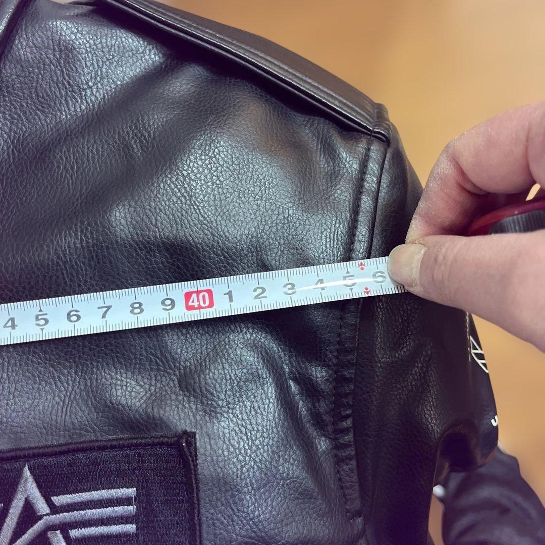 ALPHAINDUSTRIES フェイクレザージャケット　写真追加