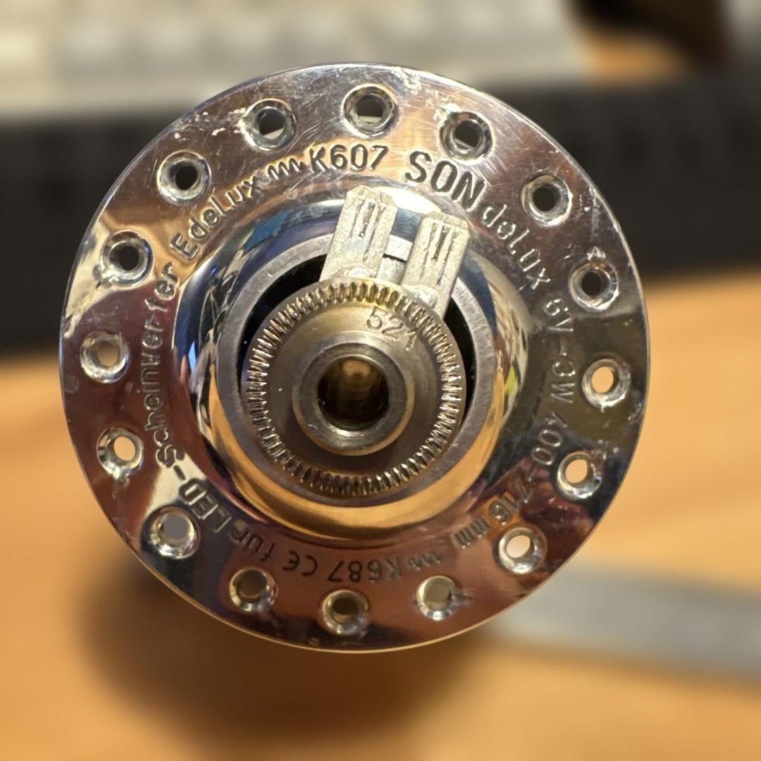 SON NABENDYNAMO delux 32H ポリッシュ ダイナモハブ