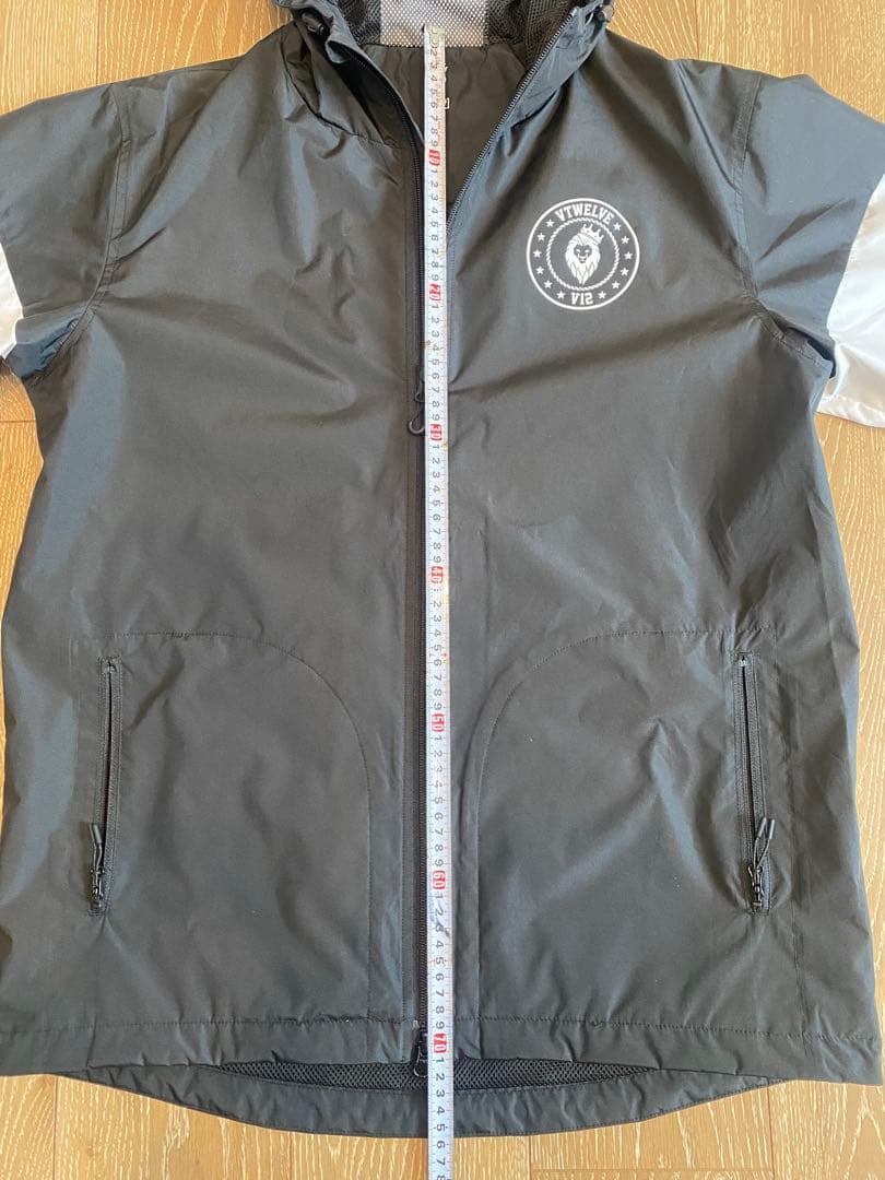 超美品 V12 V TWELVE ゴルフウェア ナイロンジャケット メンズ Ｌ
