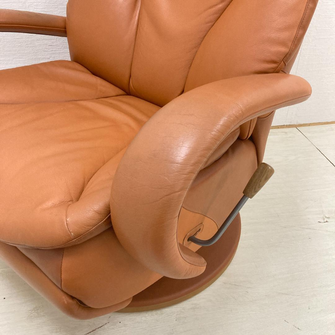 【カリモク】本革　リクライナー　回転　リクライニングソファ　パーソナルチェア