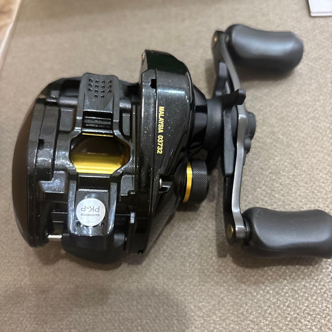 シマノ　バスワンXT 151 BASS ONE XT151 左巻