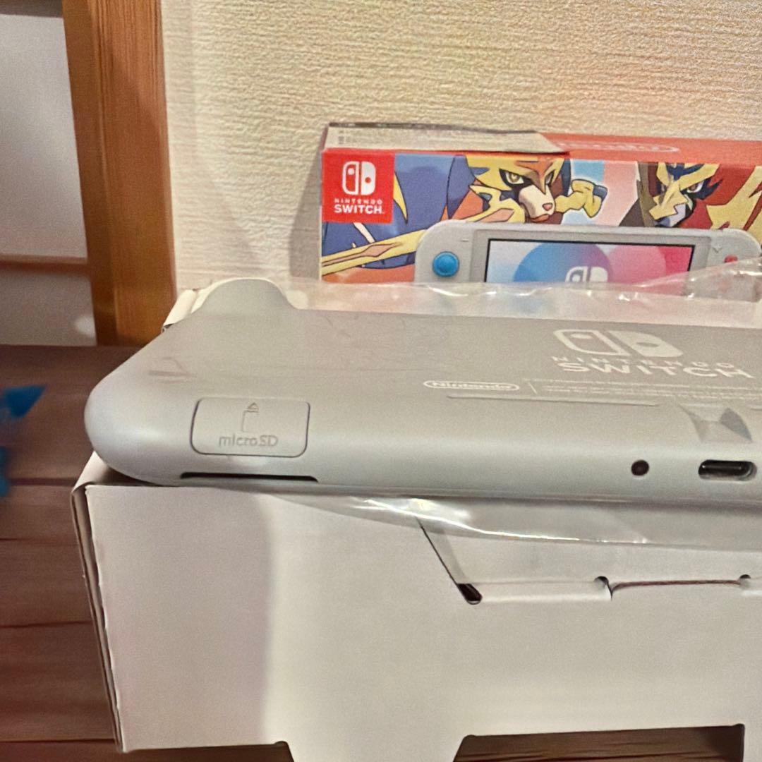 Switch lite 本体 ザシアン&ザマゼンタ ポケモンエディション