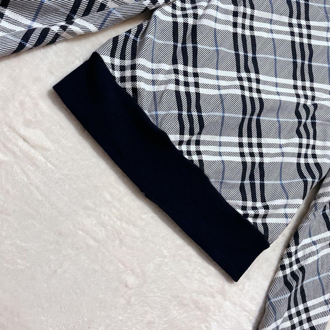 バーバリーブルーレーベル ノバチェック ホースロゴ刺繍 ジップアップパーカー