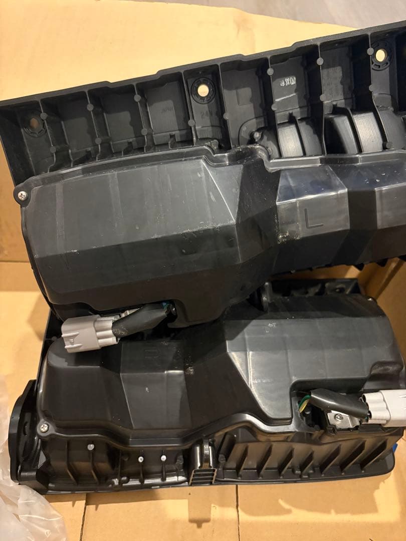 日野純正　リアテール　１７レンジャー　プロフィア