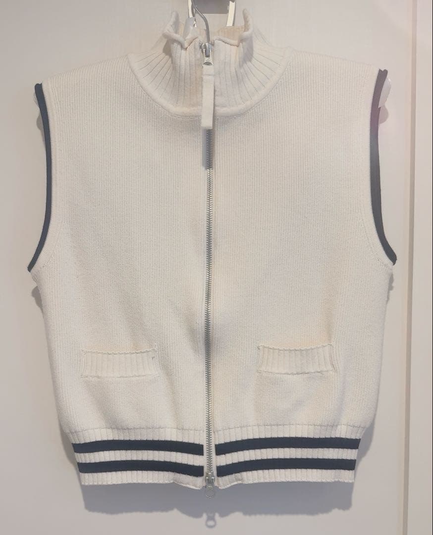 Matin Kim ニットベスト ⚠️3/15まで出品