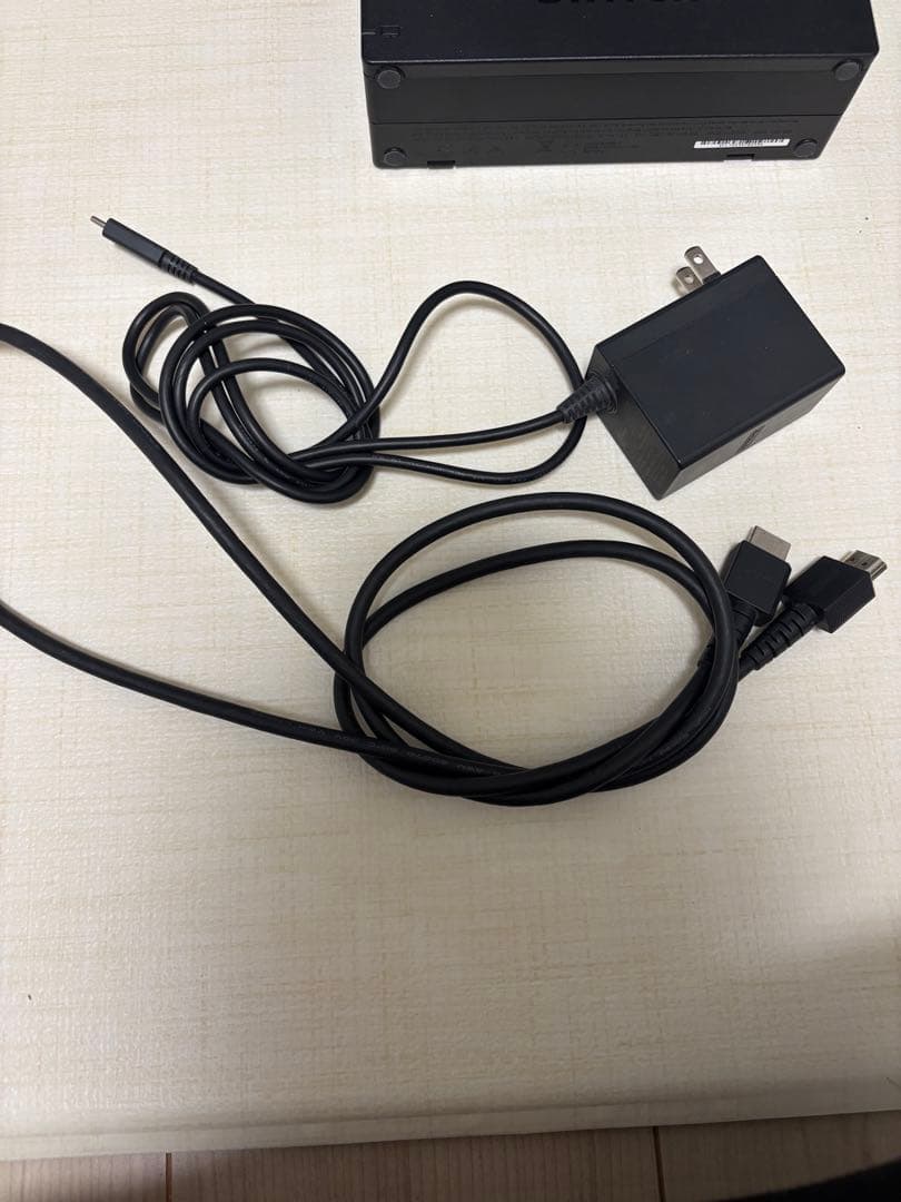 Nintendo Switch 本体（スプラトゥーンモデル） ケース付き