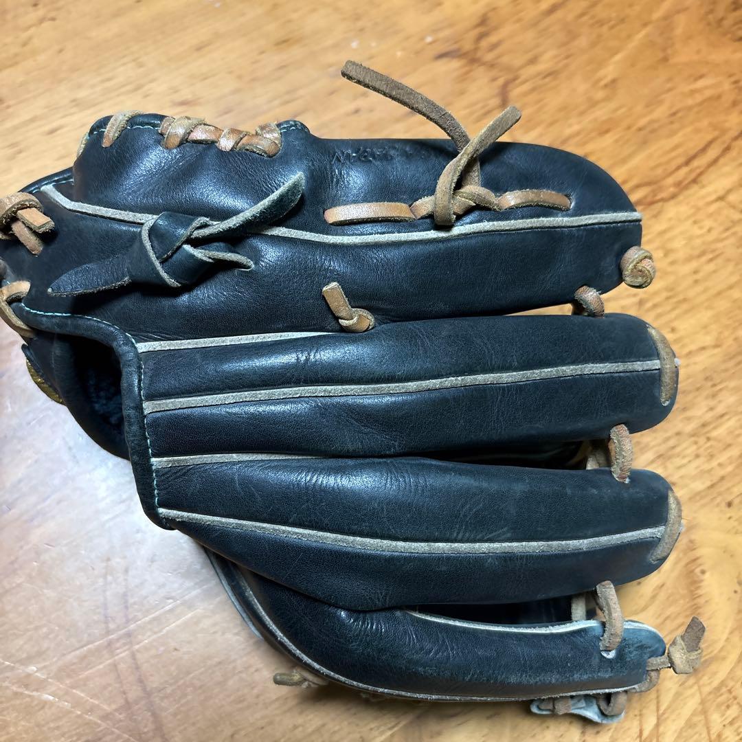 Mizuno 硬式グローブ 黒 レザー　限定モデル　内野手用
