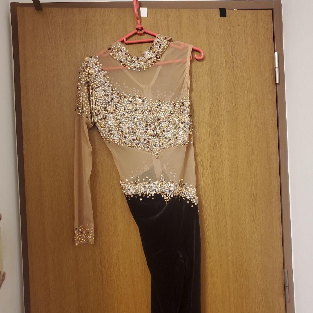 社交ダンス用ドレス ベージュ・黒 ビーズ装飾