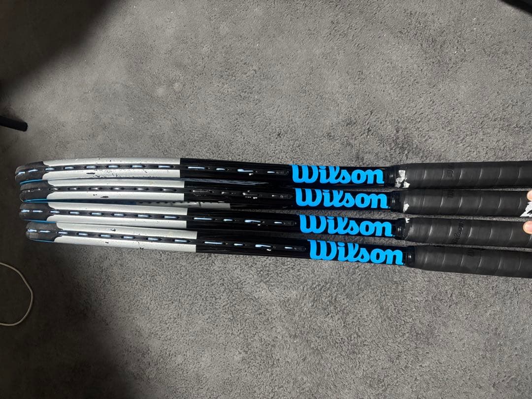 バラ売り可能Wilson ウルトラツアー95jp グリップ３　4本セット