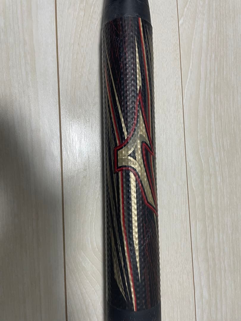 ソフトボール３号バット　ビヨンドマックスメガキングⅢα