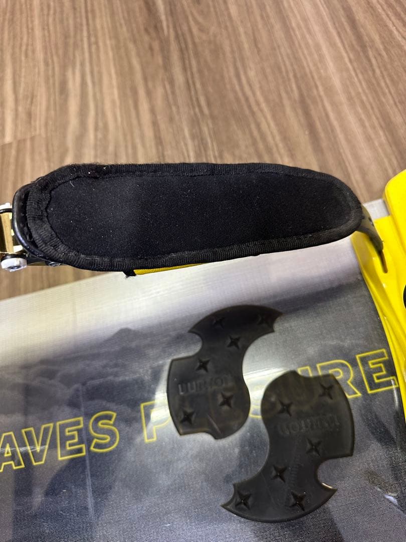 スノーボード NORTHARTS 155cmビンディングSPOON M/Lセット