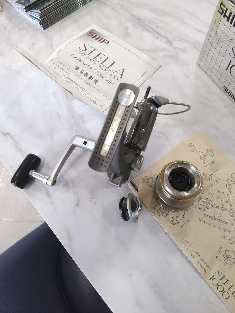 希少品　レトロリール シマノ　初代　ステラ　1000番