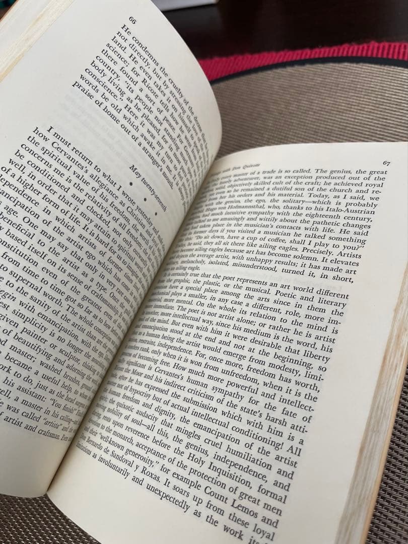 洋書 Cervantes A Collection of Critical Essay