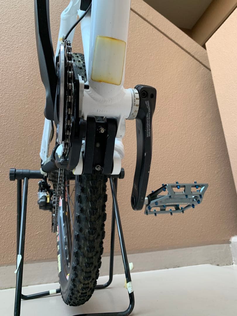 サンタクルーズ　SANTA CRUZ BLUR LT マウンテンバイク