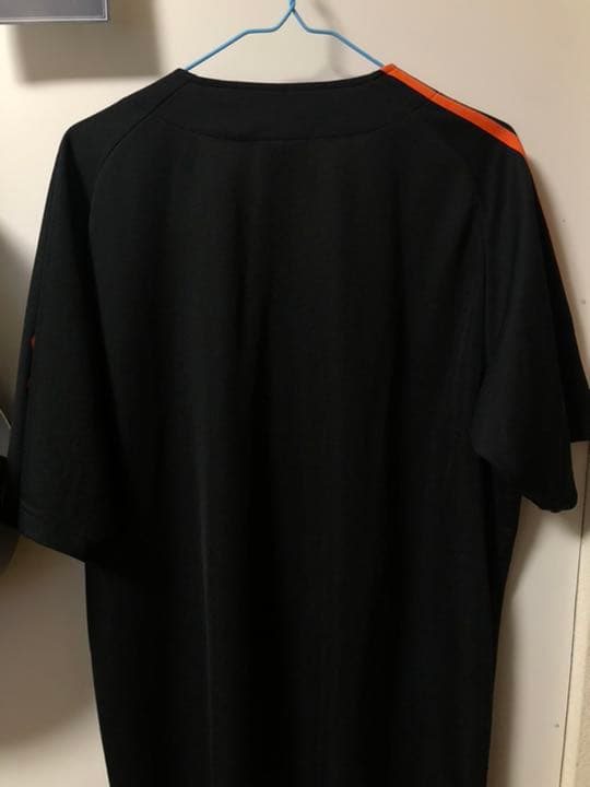 【読売ジャイアンツ ユニフォームシャツ（adidas）】