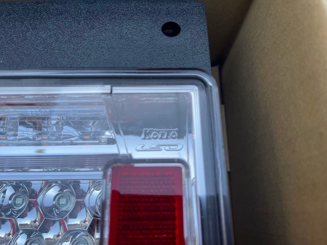 KOITO 小糸製作所 LEDテールランプ2連タイプ