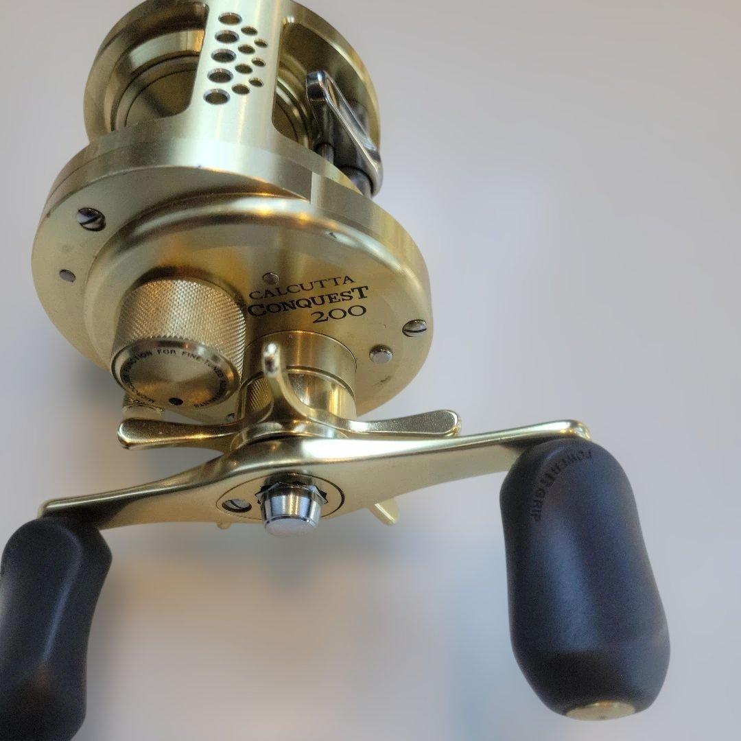 CALCUTTA CONQUEST 200(右ハンドル)中古美品