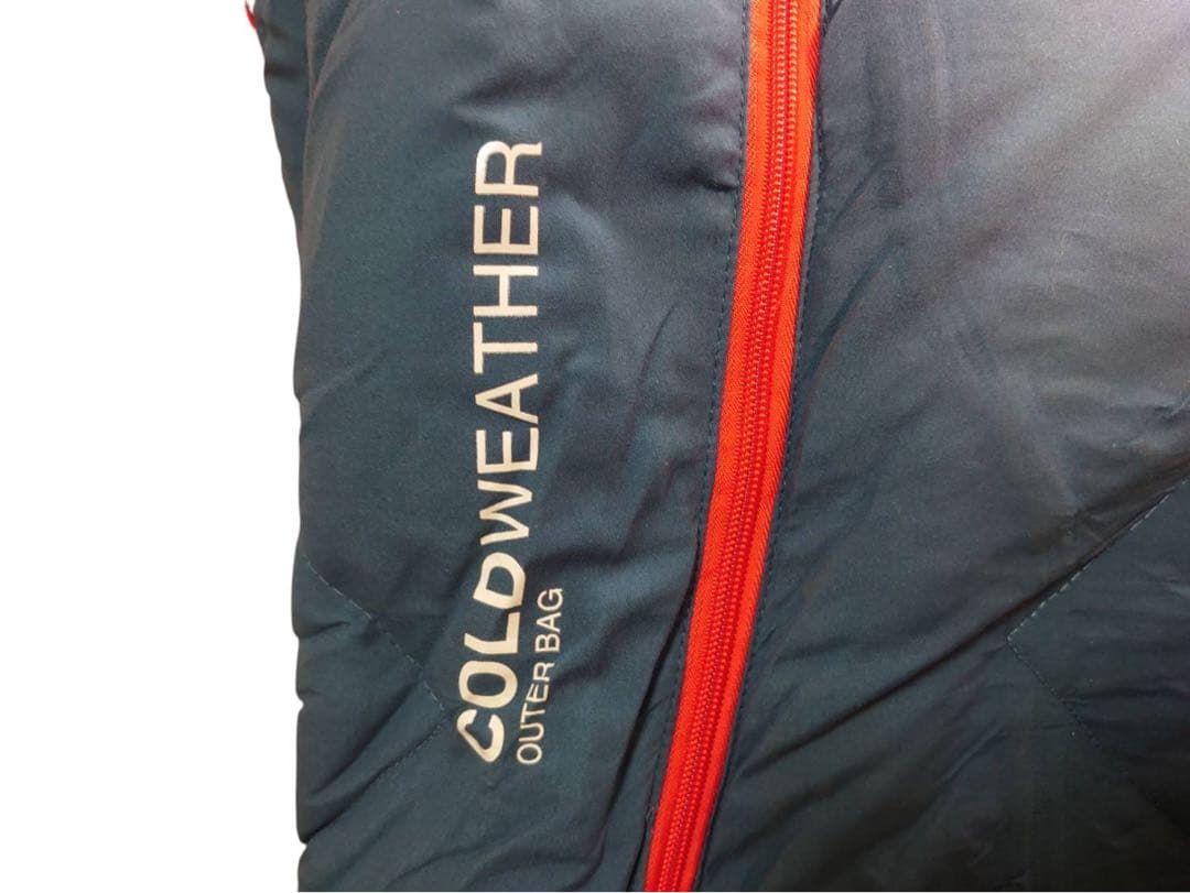 コールマン　マルチレイヤースリーピングバッグ 収納袋付き　Coleman