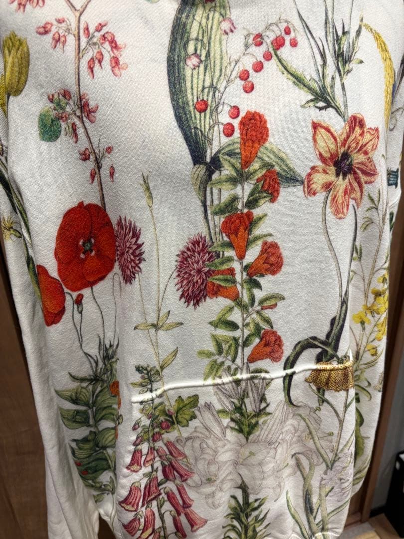 a*o様 あちゃちゅむ お花パーカー 花柄フード付きパーカー