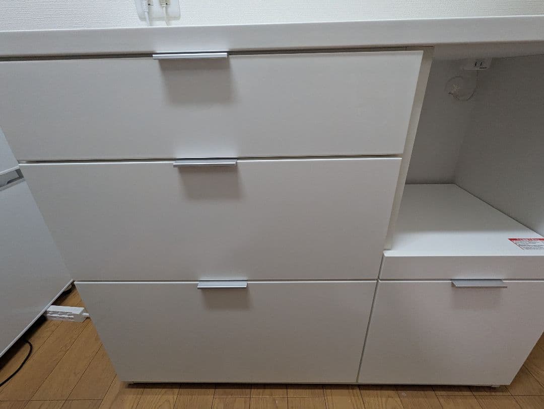 [引き渡し限定]　ニトリ　キッキンカウンター　食器棚　ホワイト