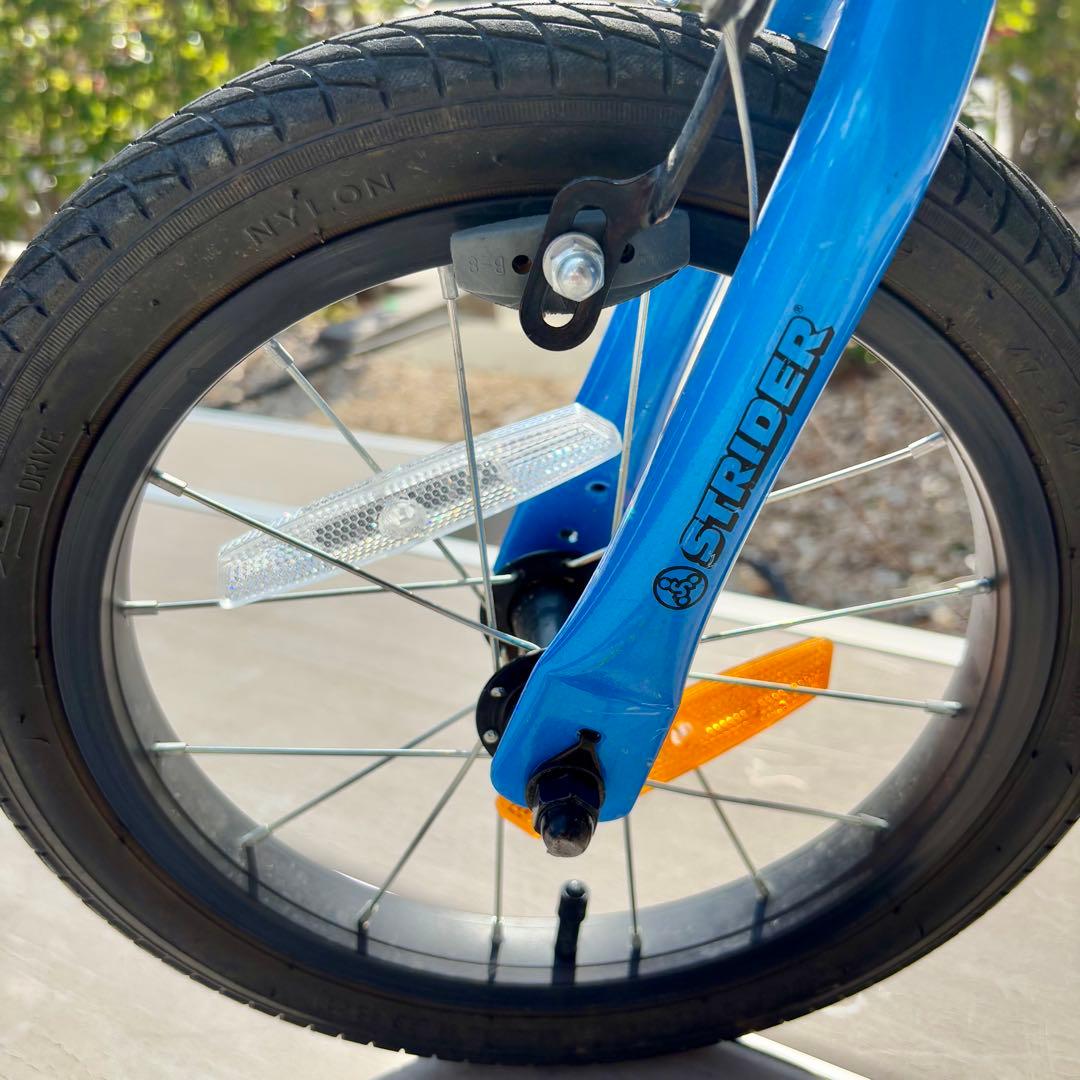 STRIDER 14x 専用スタンド付き バランスバイク キックバイク 自転車