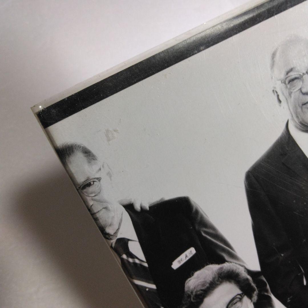 Avedon : Murals & Portraits アヴェドン 写真集