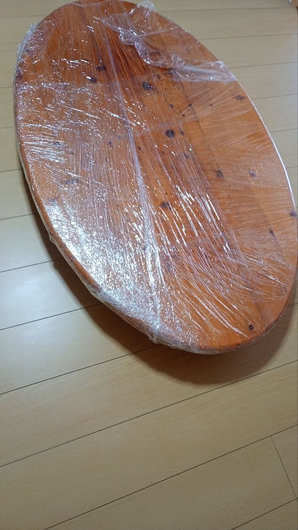 楕円形木製センターテーブル