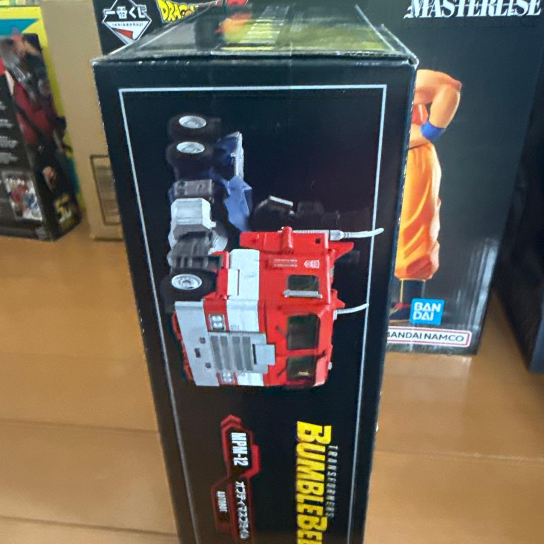 タカラトミー MPM-12 オプティマス・プライム