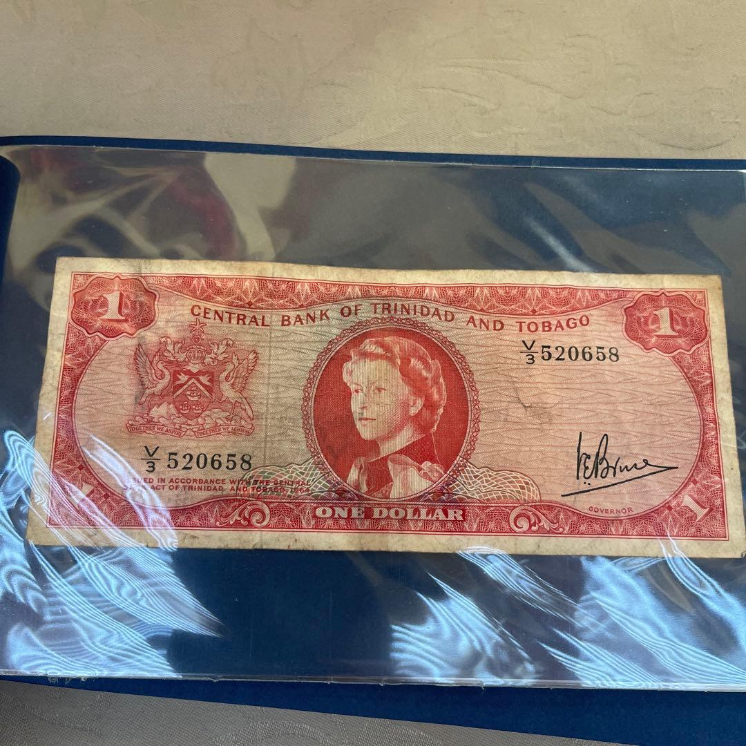 【セットで】特筆すべきはトリニダード・トバゴの旧紙幣です